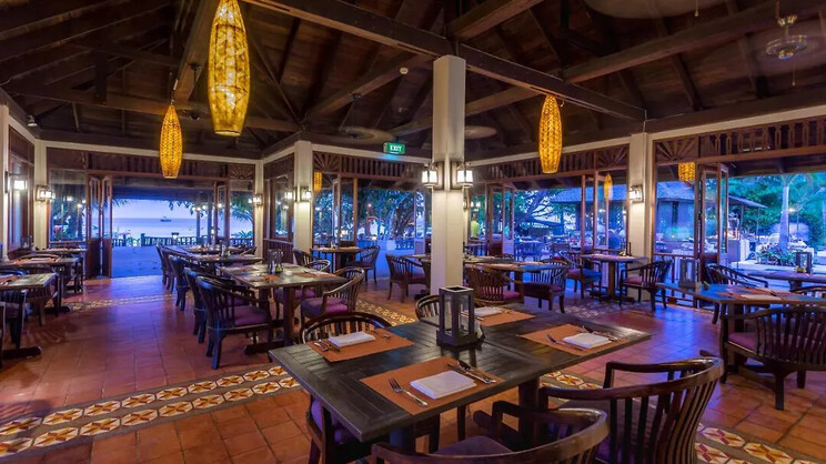 Phi Phi Holiday Resort ( Phi Phi )